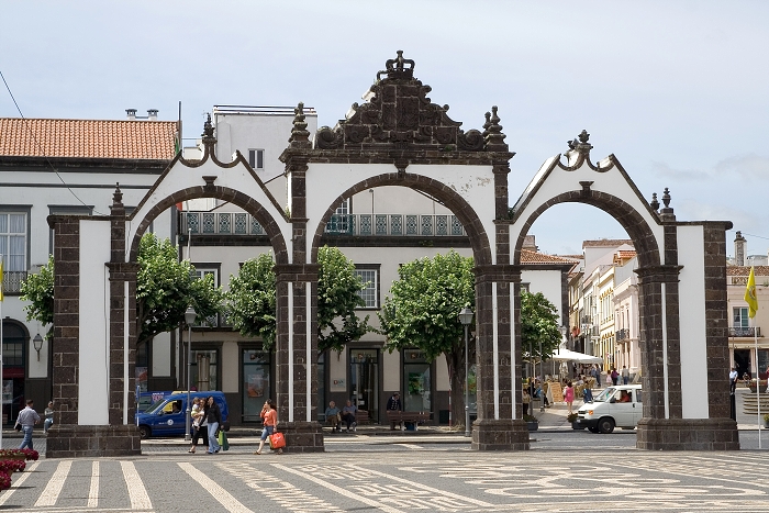 img00016.jpg